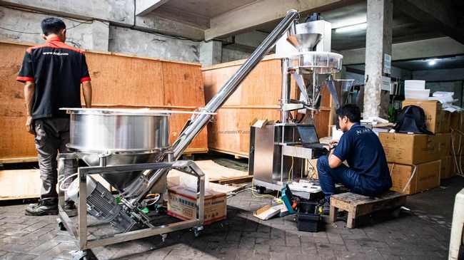 mesin filling screw